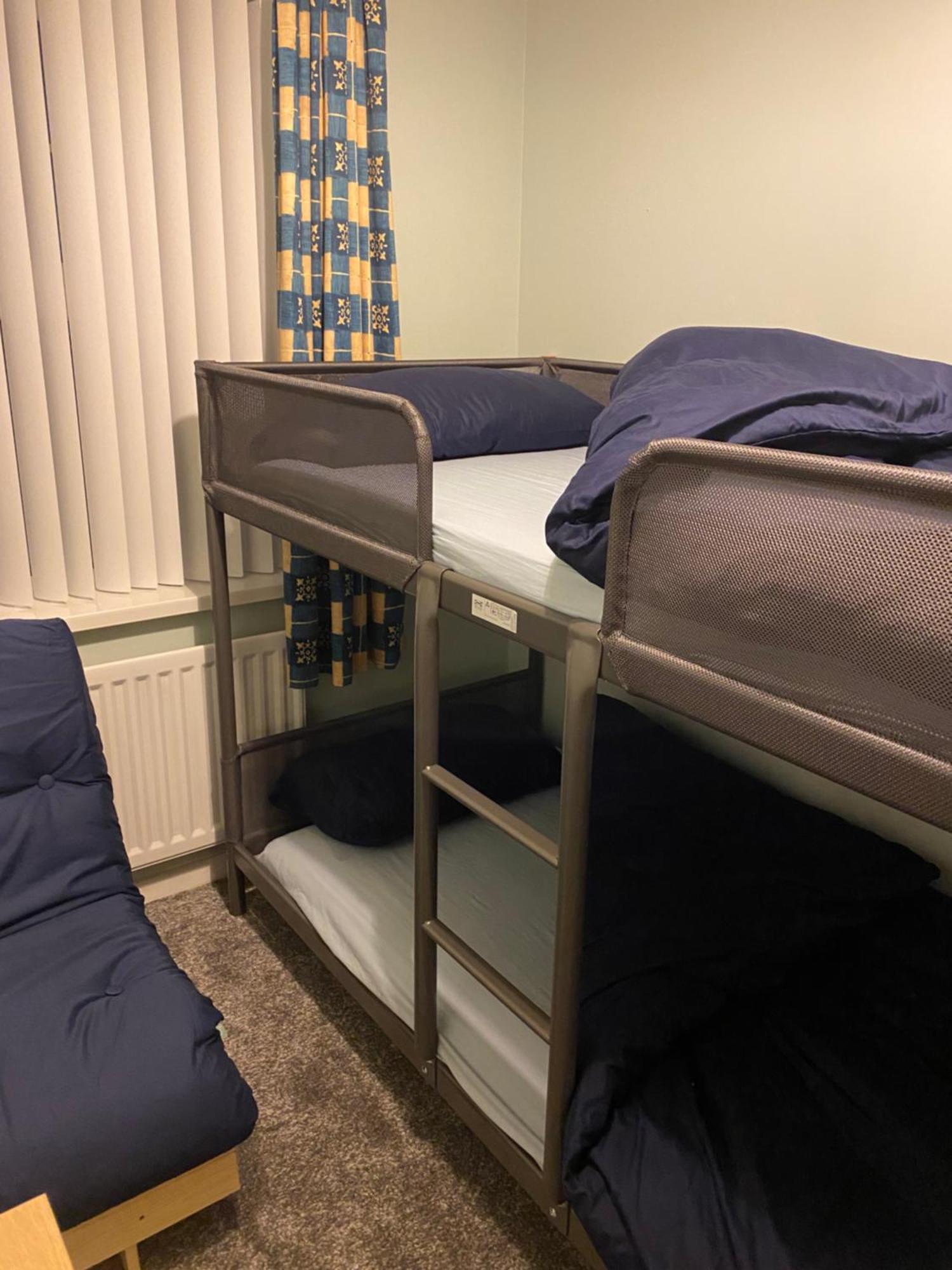 Walnut Apartment لارن المظهر الخارجي الصورة